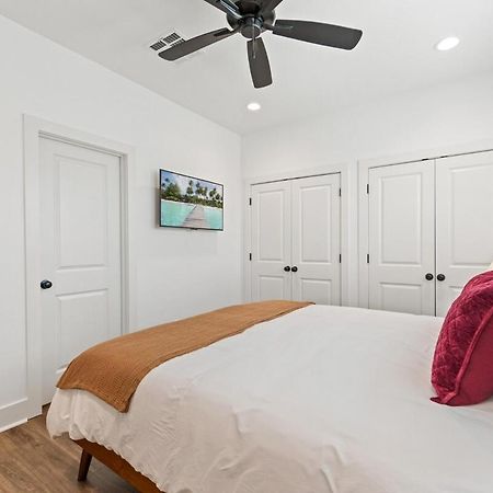 New Thibodeaux House Cajun Luxury 65 Tv Fast Wifi Apartment Lafayette Exterior foto